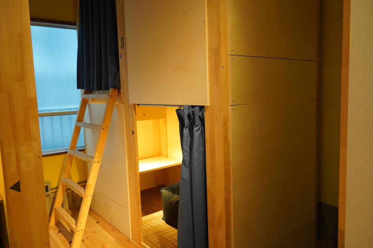 Konyamachi Guest House Kuku Takamatsu Exteriör bild